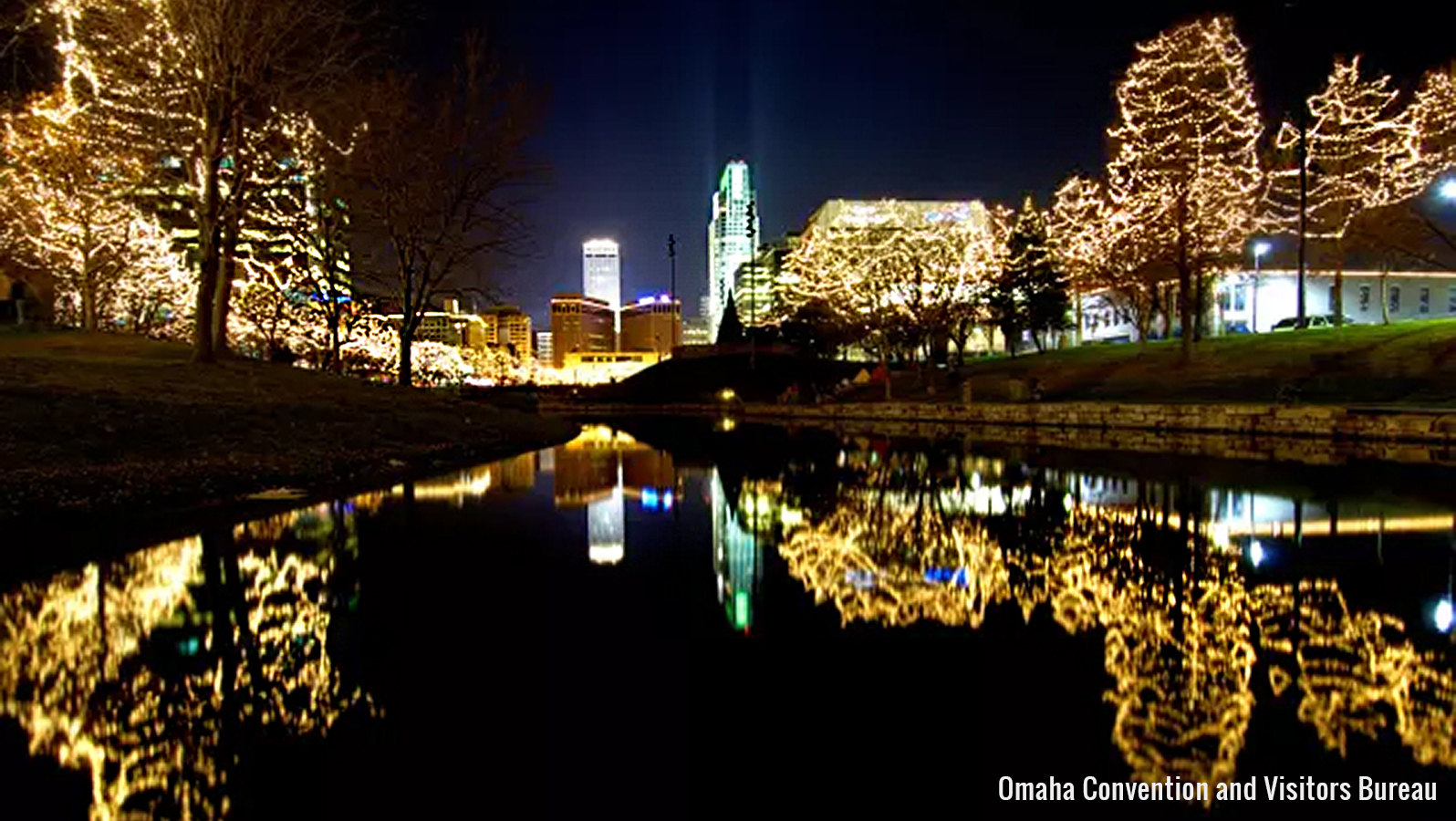downtown Omaha holiday tree lights