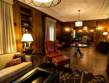 Hilton Milwaukee Presidential Suite