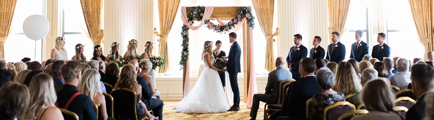 The Pfister Hotel Wedding Venues Milwaukee Wi Marcus Weddings